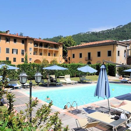Park Hotel Regina - With Air-Condition And Pool บาญญี ดี ลุกกา ภายนอก รูปภาพ
